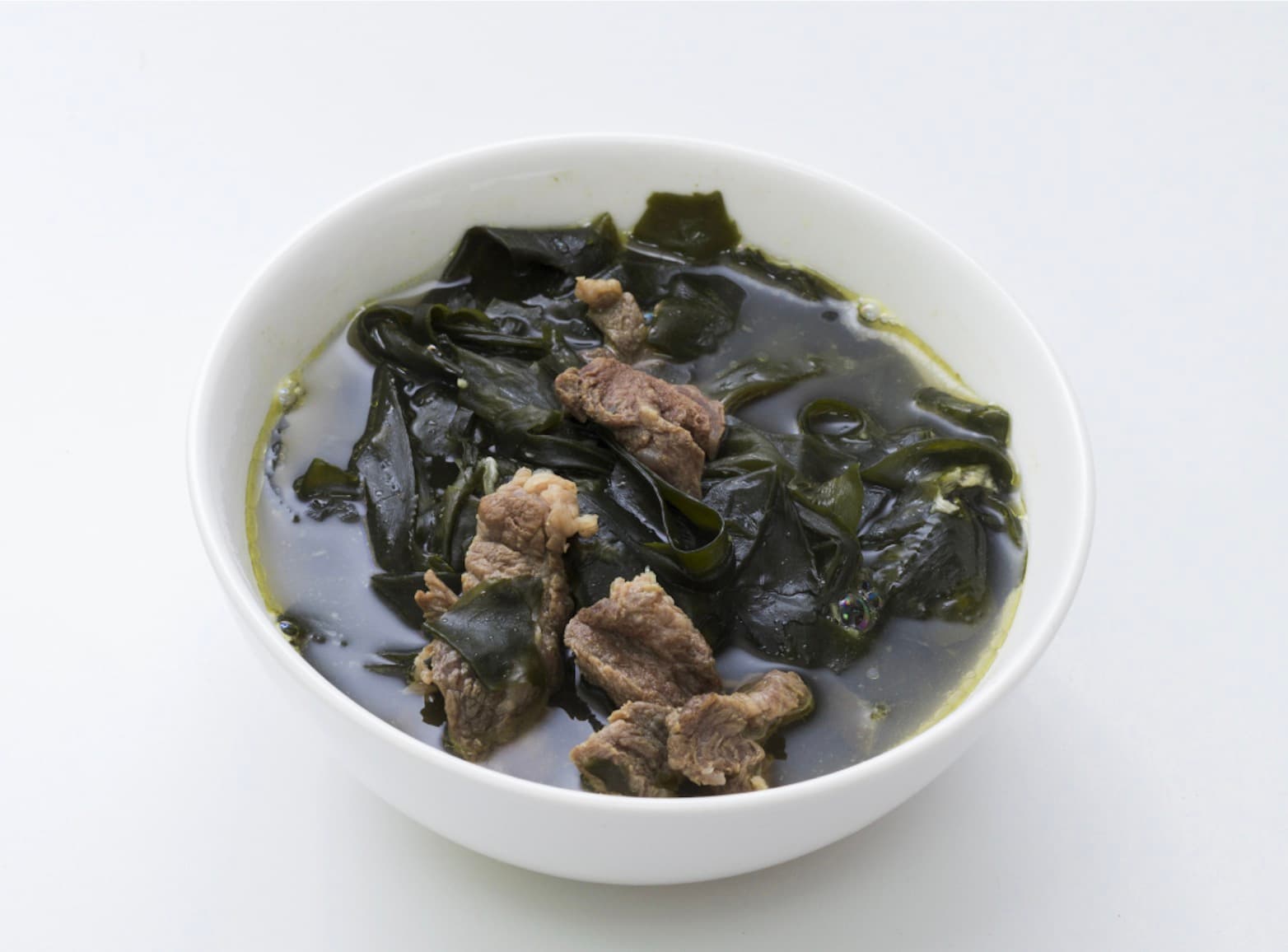 Miyeokguk (Koreanische Algensuppe, 미역국)