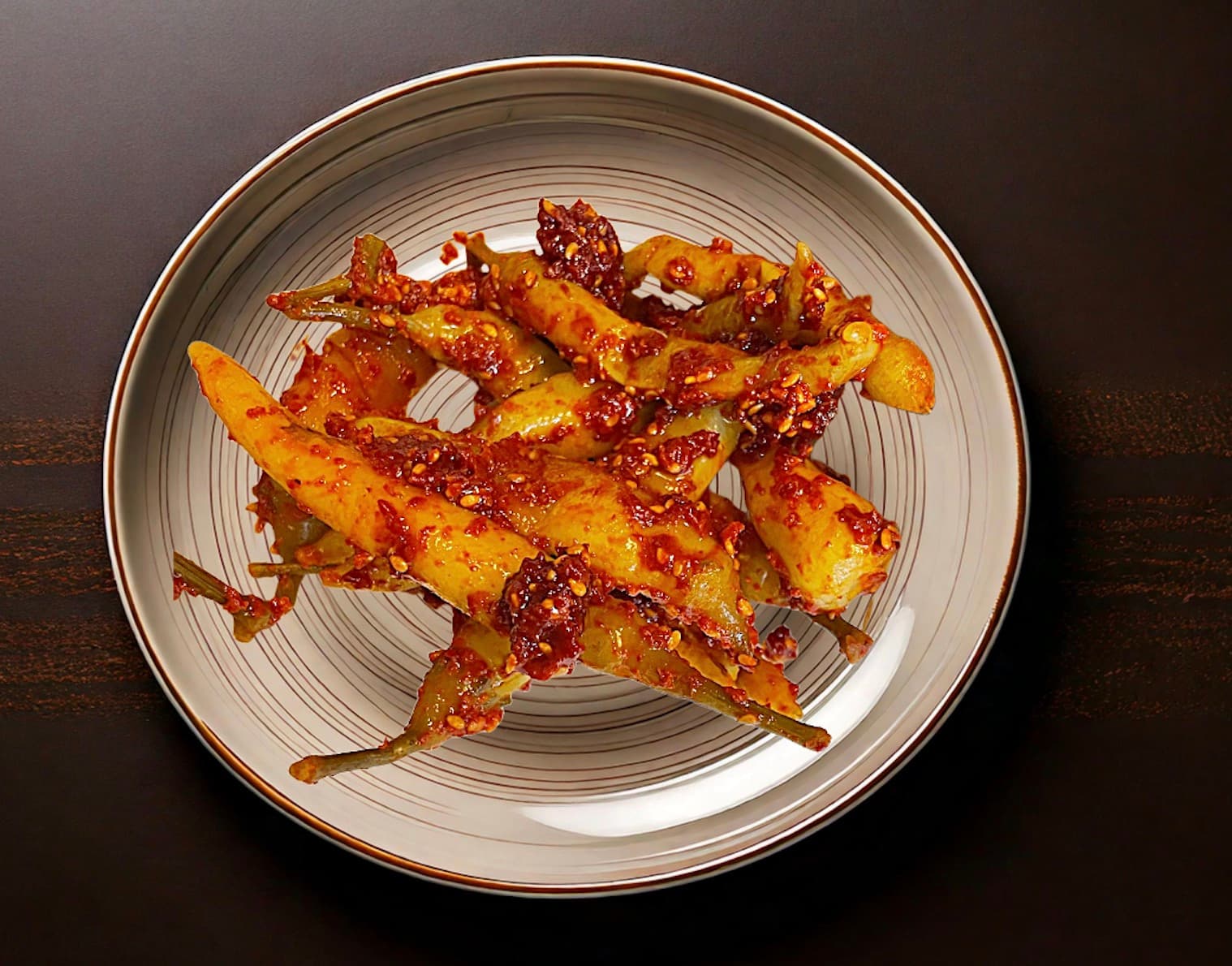 Eingelegte Chili auf Koreanische Art(삭힌 고추무침)